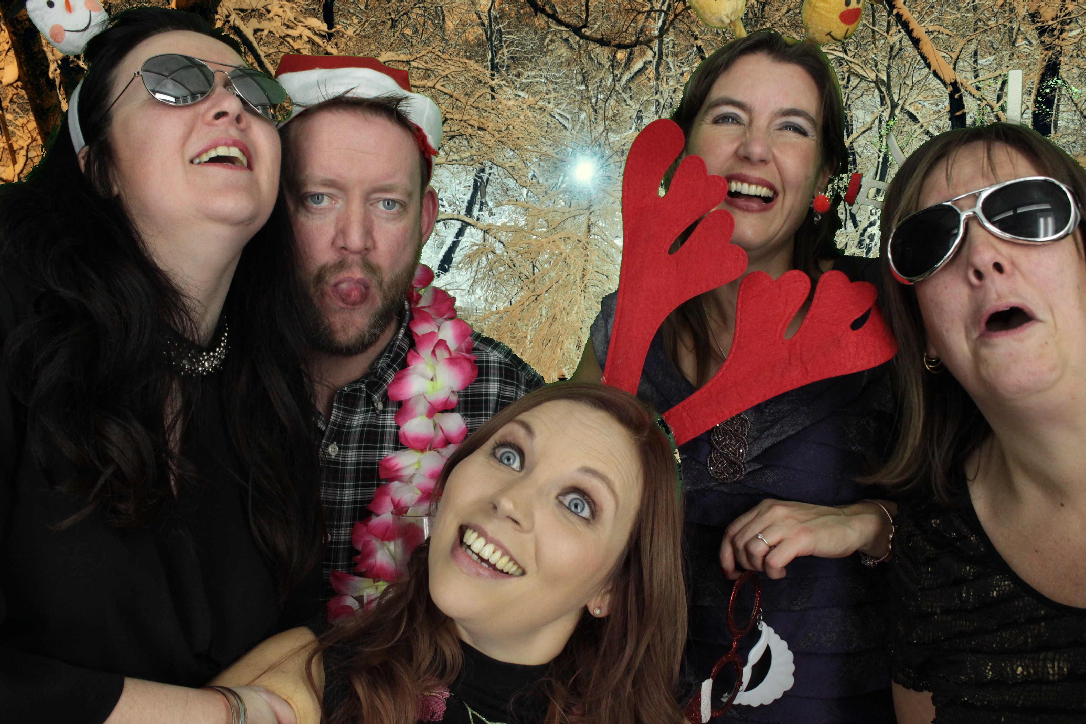 One Line Christmas Party | View more photos from the event at gallery.myphotoboothexperience.co.uk/u/MyPhotoBoothExperienceLtd/One-Line-Christmas-Party
